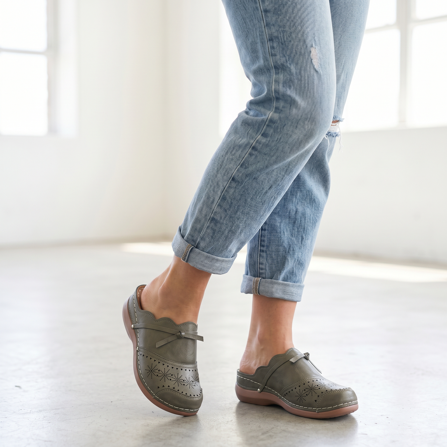 Lamike | Ergonomic Comfort Clogs