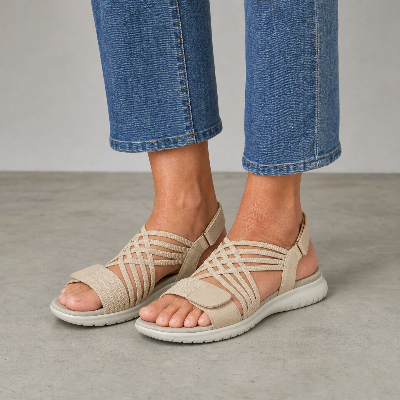 Mercera | Sandals | Loxi