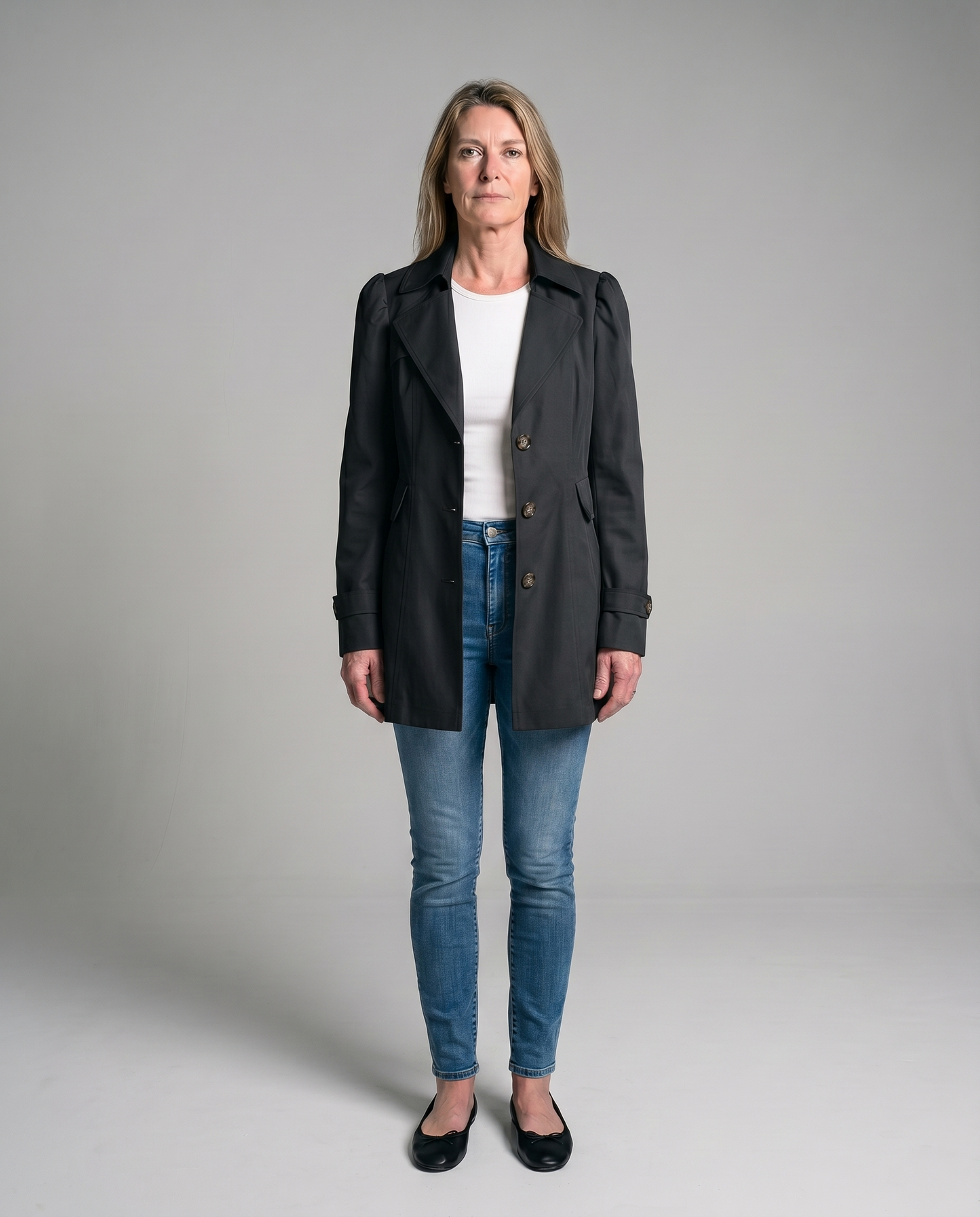 Gabri Ross | Trenchcoat