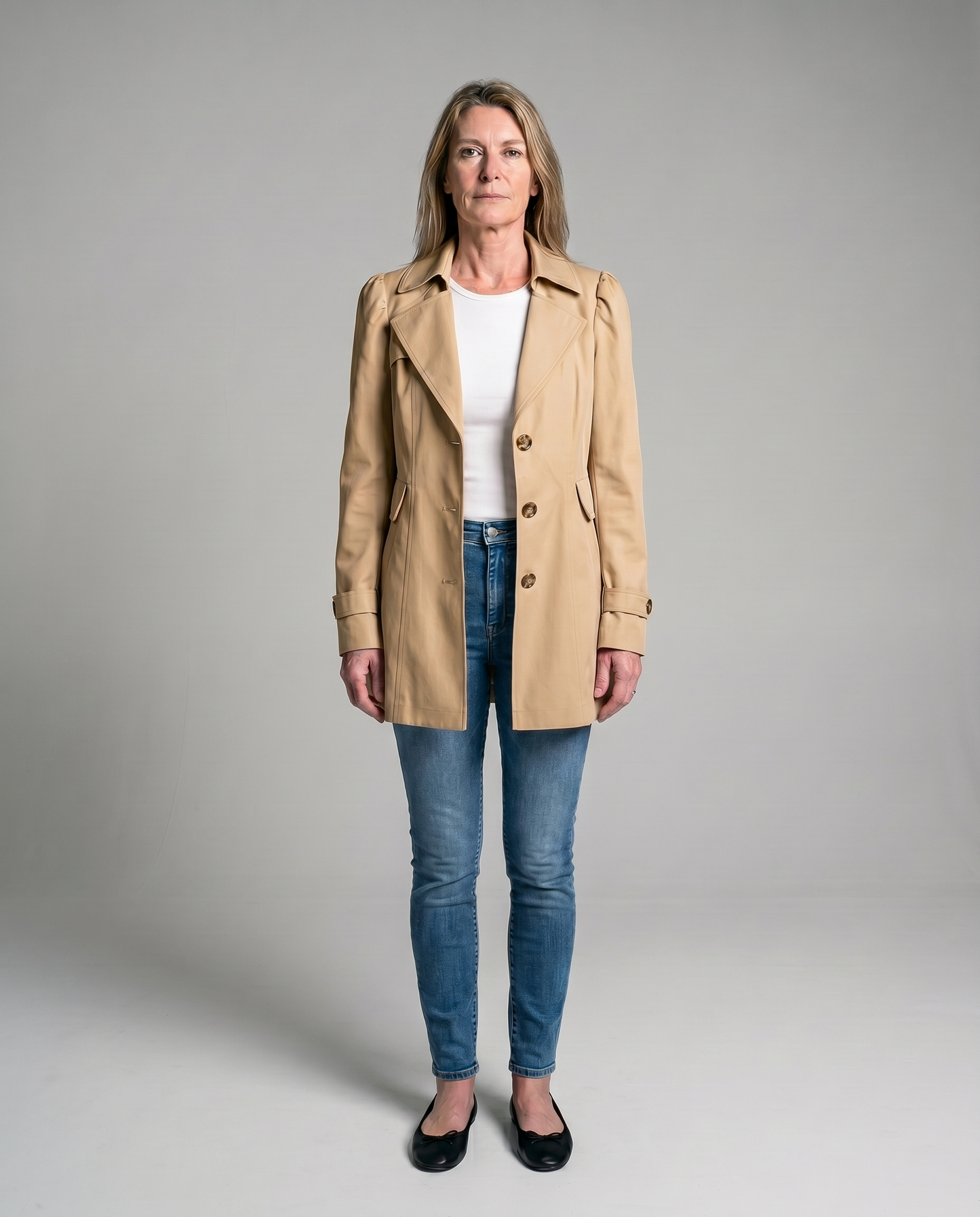 Gabri Ross | Trenchcoat